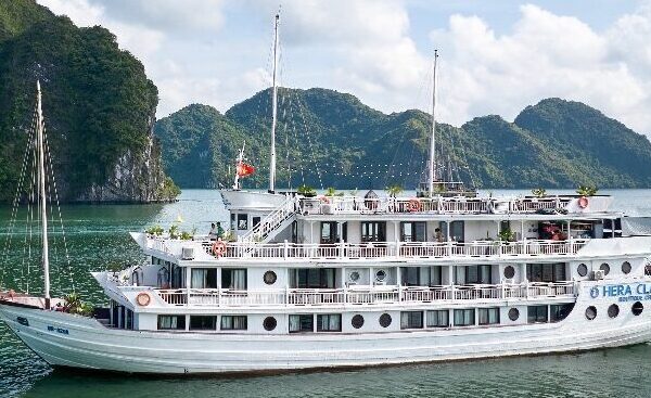 2 Nights Ha Noi with 1 Night Cruise Stay (HACC-03)